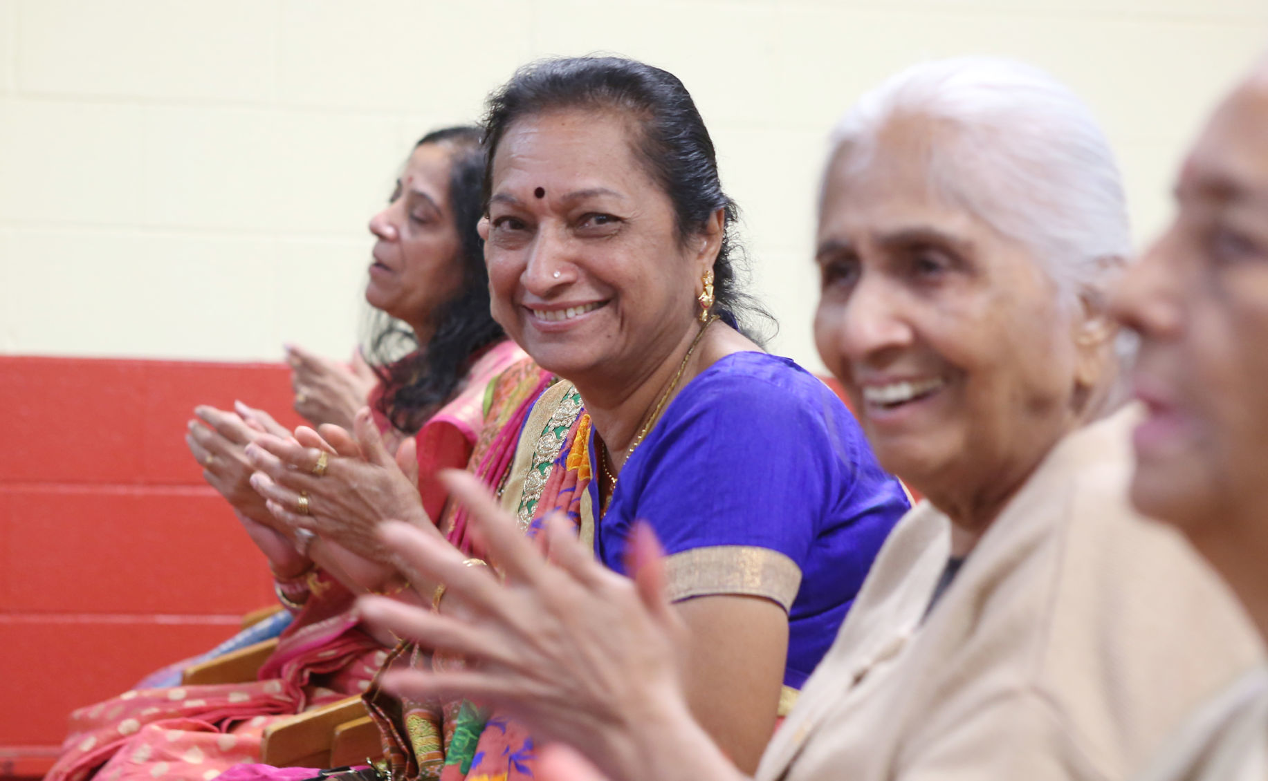 hr diwali 102819 p02